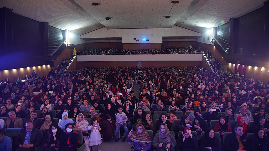 1024-576-گالری4-عزیزی