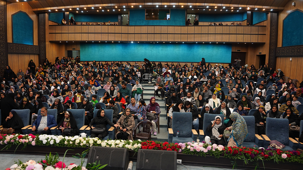 1024-576-گالری7-عزیزی